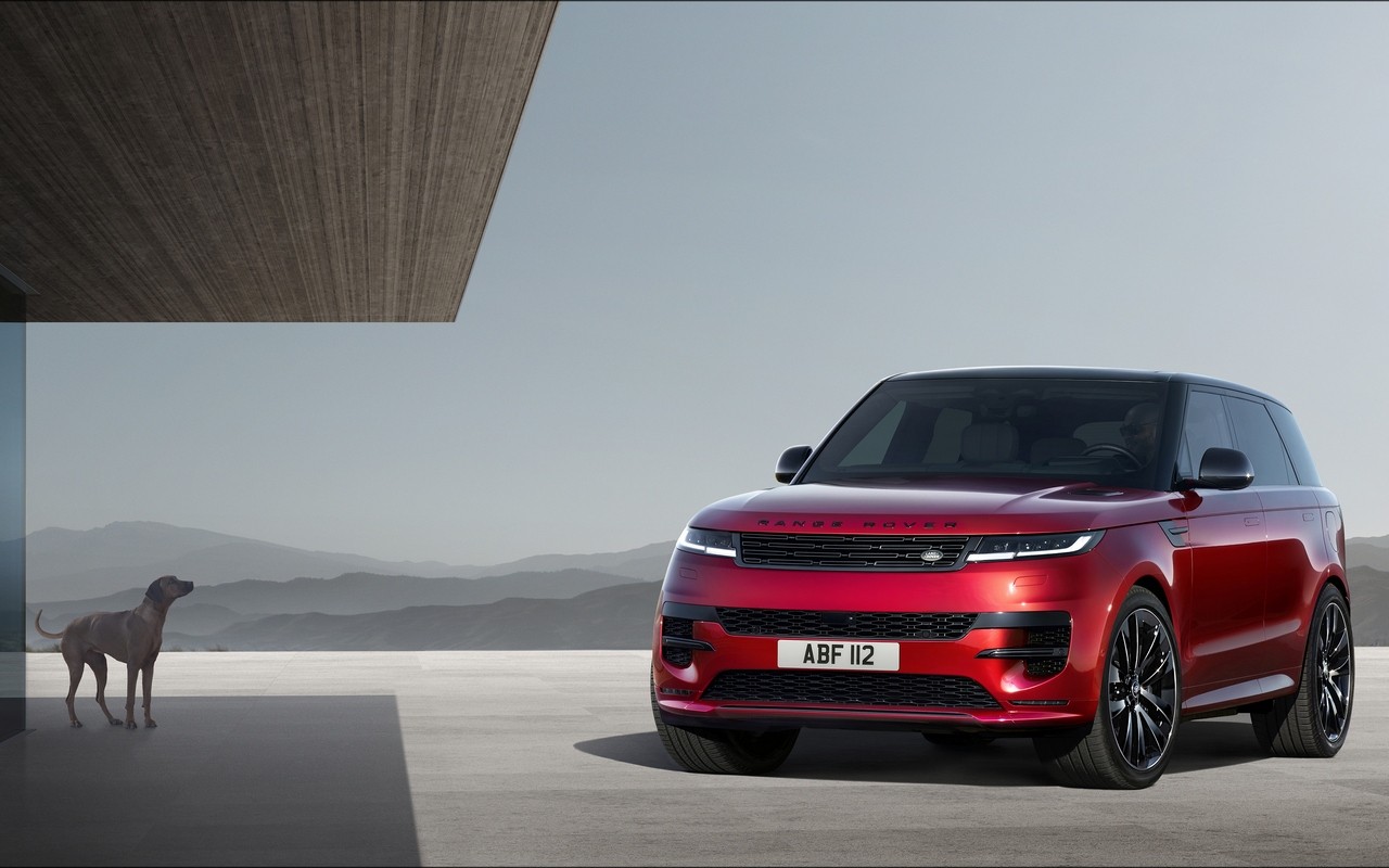 Nuova Range Rover Sport 2022: le immagini ufficiali