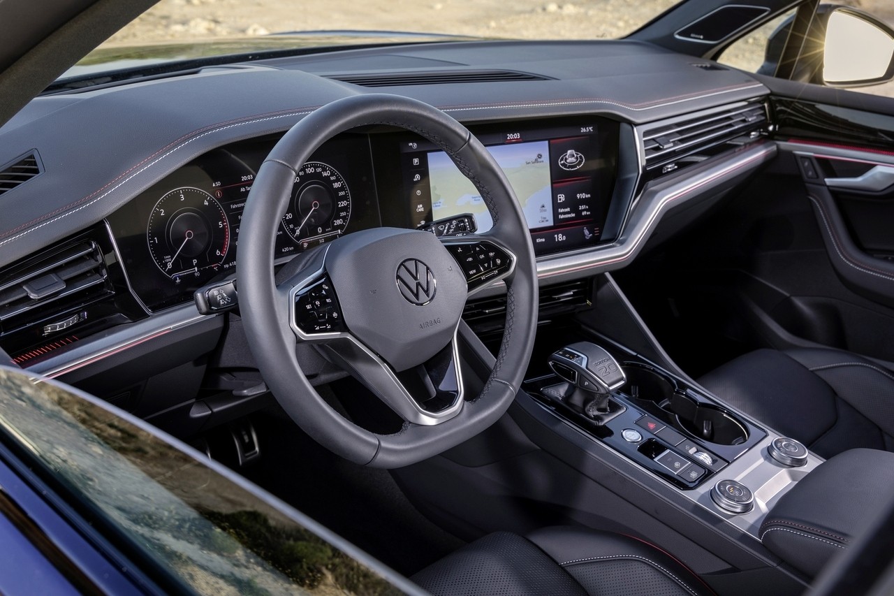 Volkswagen Touareg EDITION 20: le immagini ufficiali