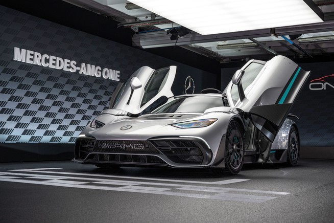 Mercedes-AMG ONE: nuove immagini ufficiali