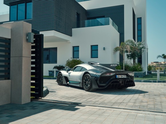 Mercedes-AMG ONE: nuove immagini ufficiali