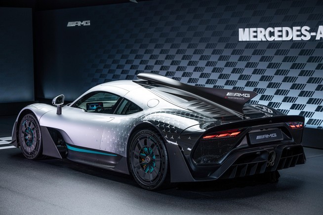 Mercedes-AMG ONE: nuove immagini ufficiali