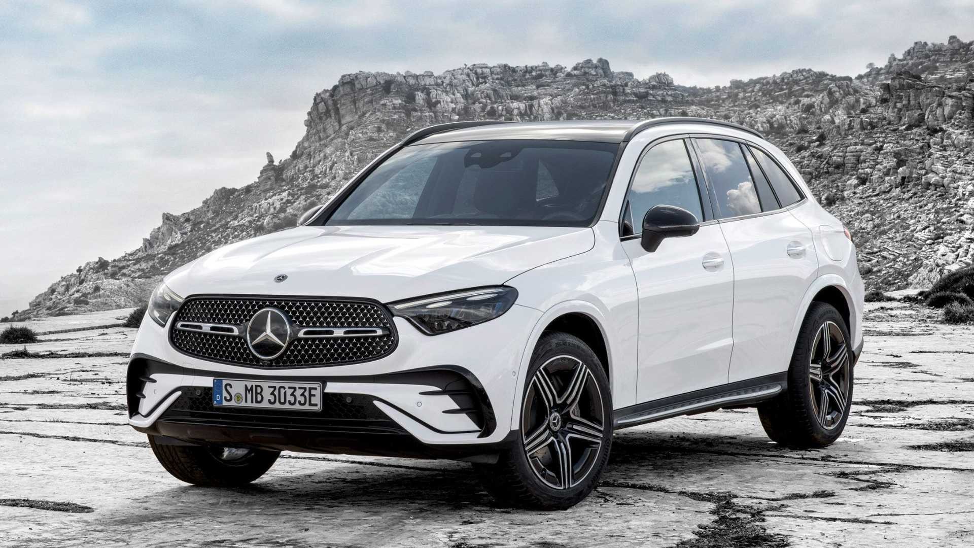 Mercedes GLC 2022: le immagini ufficiali