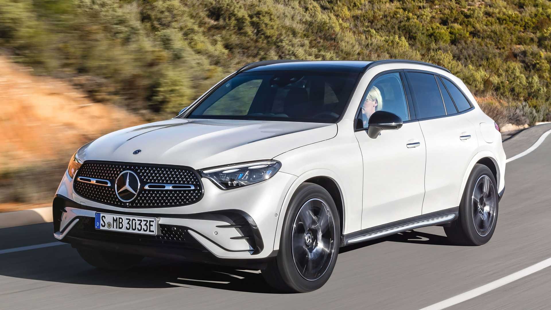 Mercedes GLC 2022: le immagini ufficiali