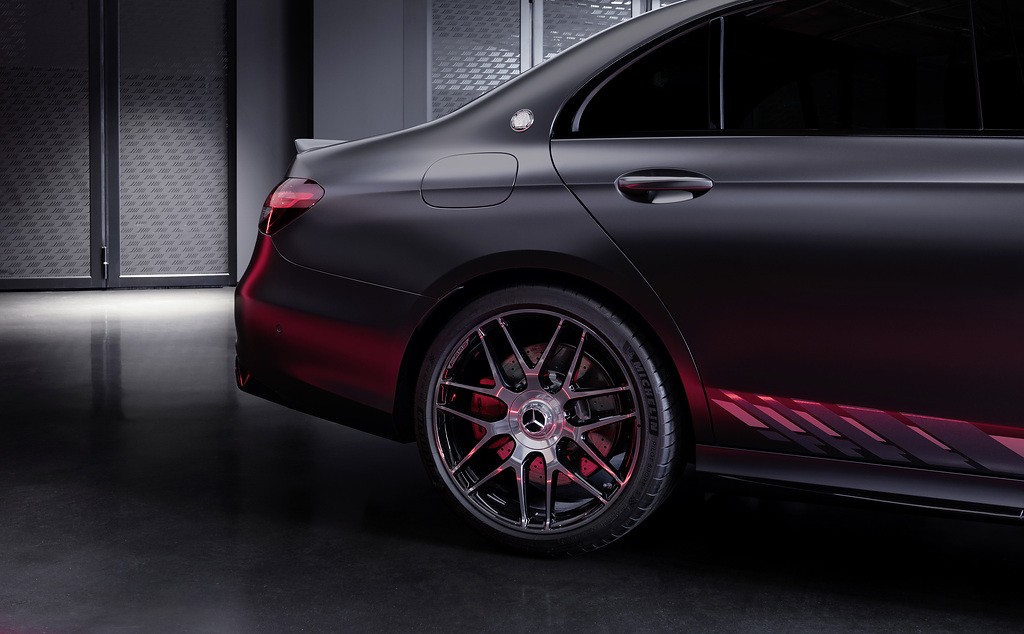 Mercedes-AMG Classe E Final Edition: le immagini