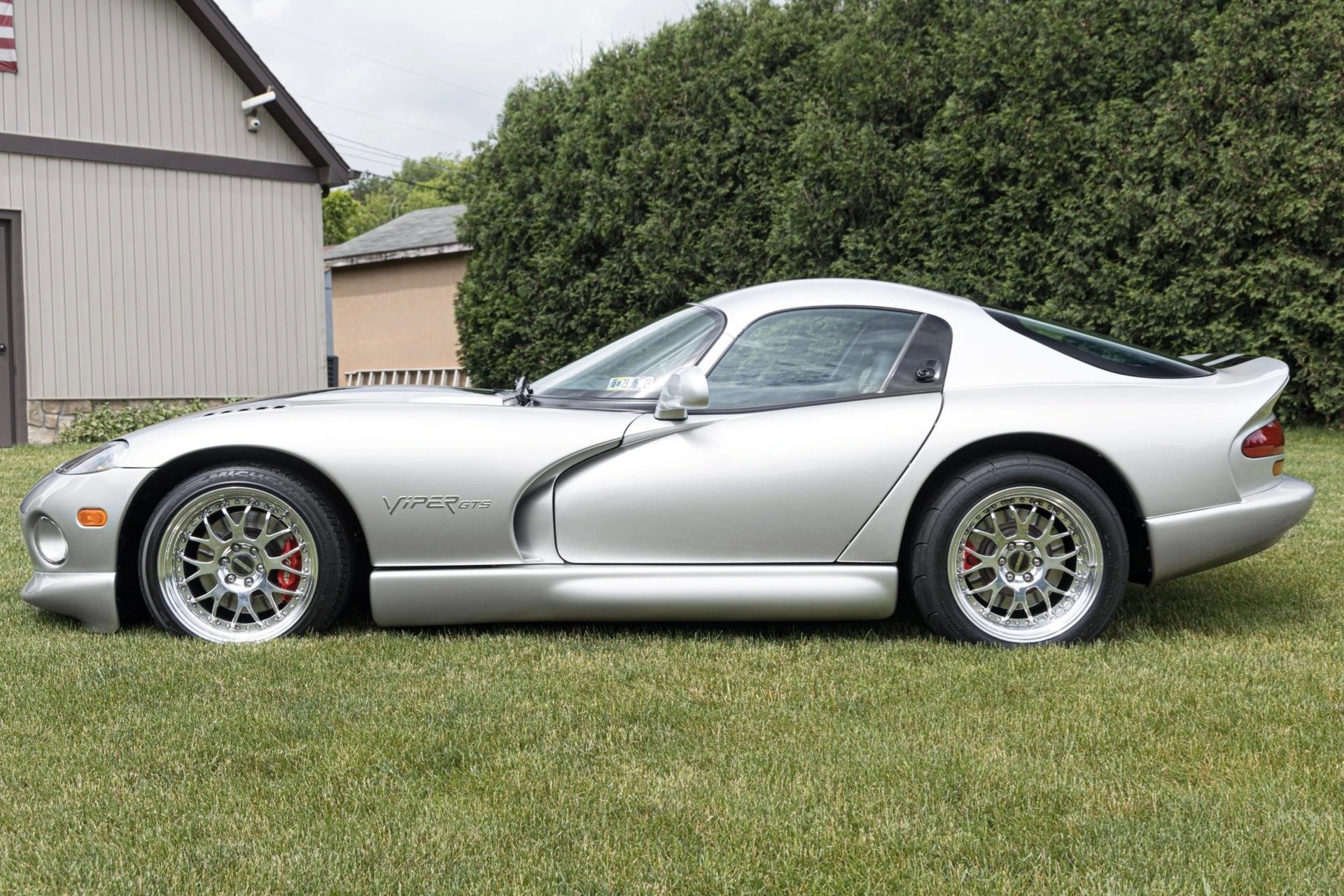 Dodge Viper GTS biturbo: le immagini