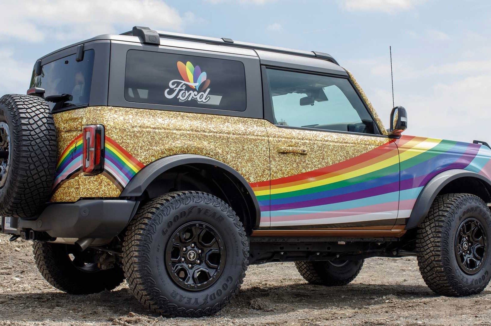 Ford Bronco al Pride Month