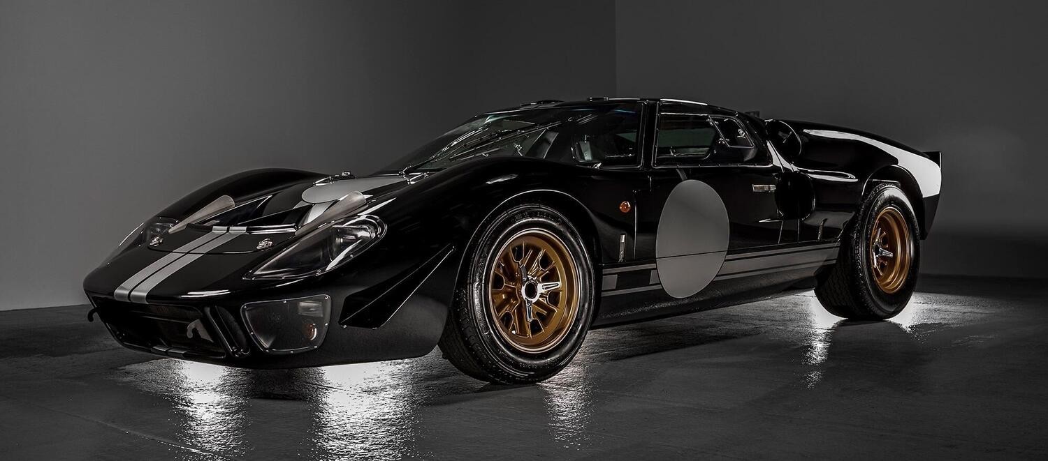 Ford GT40 restomod Everrati