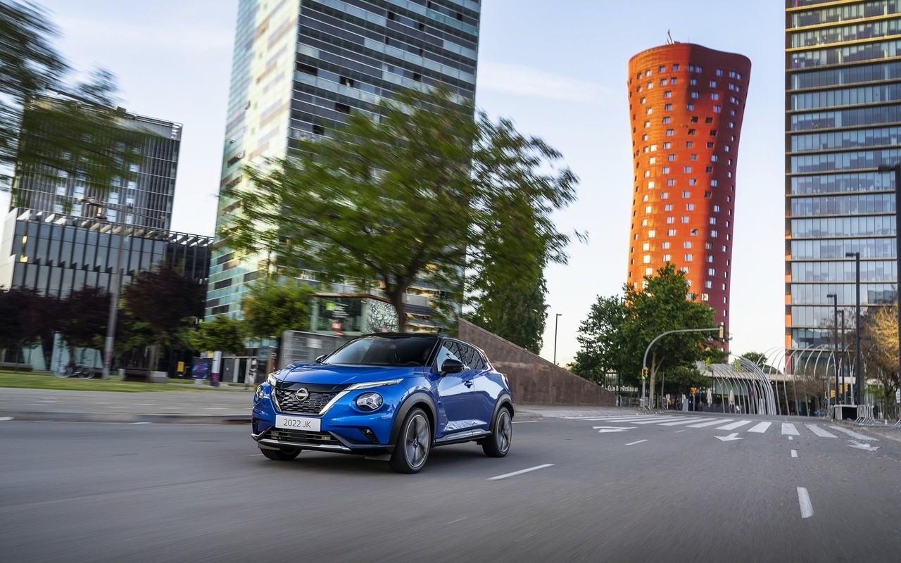 Nissan Juke Hybrid 2022: nuove foto ufficiali