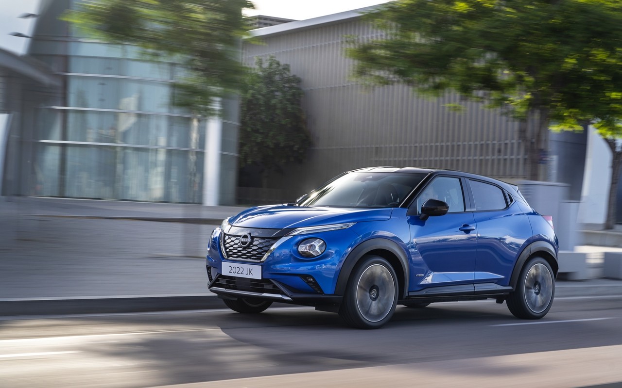 Nissan Juke Hybrid 2022: nuove foto ufficiali