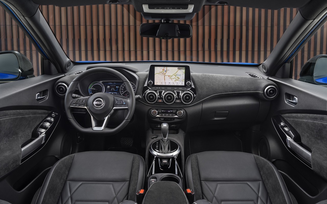 Nissan Juke Hybrid 2022: nuove foto ufficiali