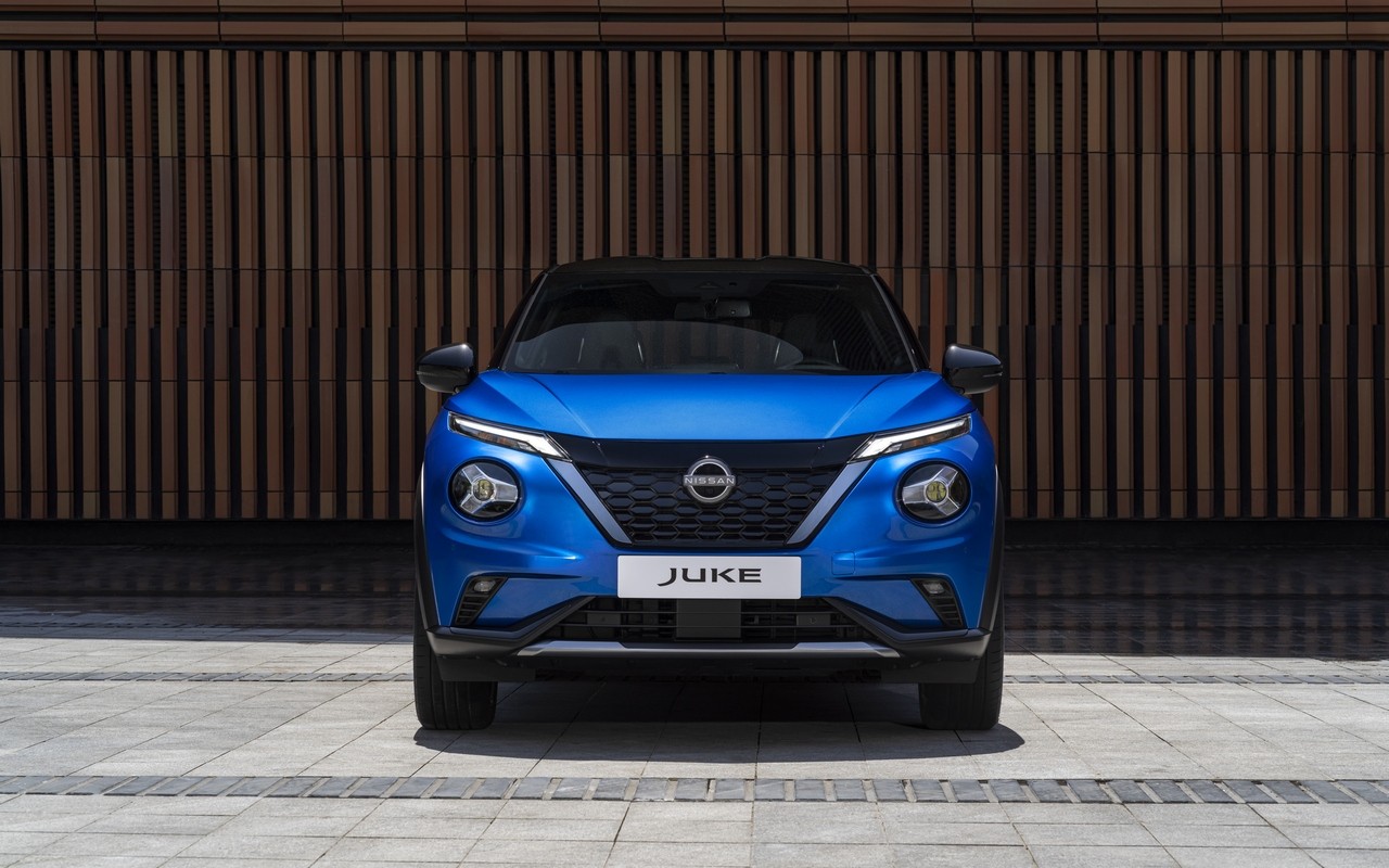 Nissan Juke Hybrid 2022: nuove foto ufficiali