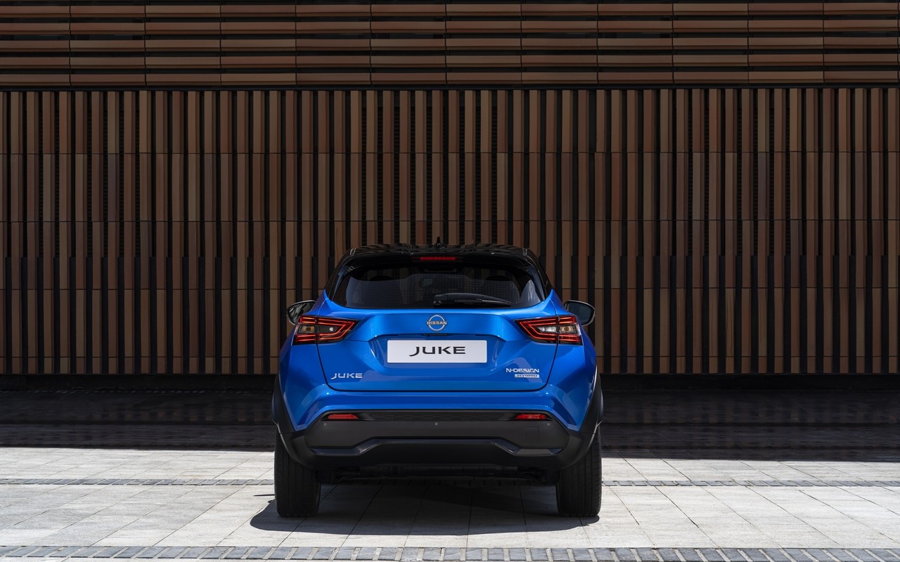 Nissan Juke Hybrid 2022: nuove foto ufficiali