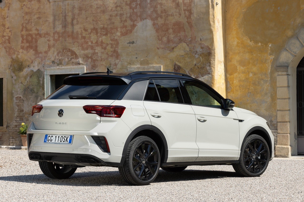 Volkswagen T-Roc 2022: primo contatto