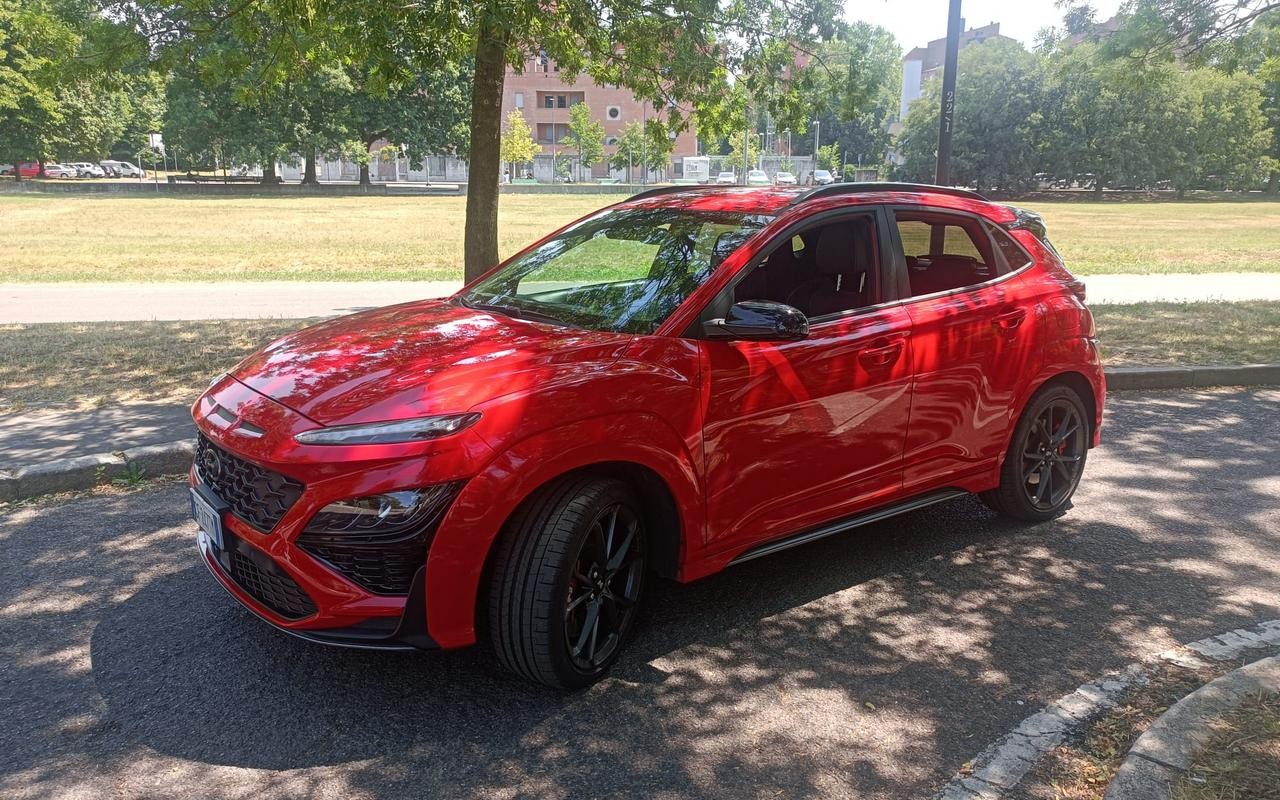 Hyundai Kona N: le immagini della prova su strada