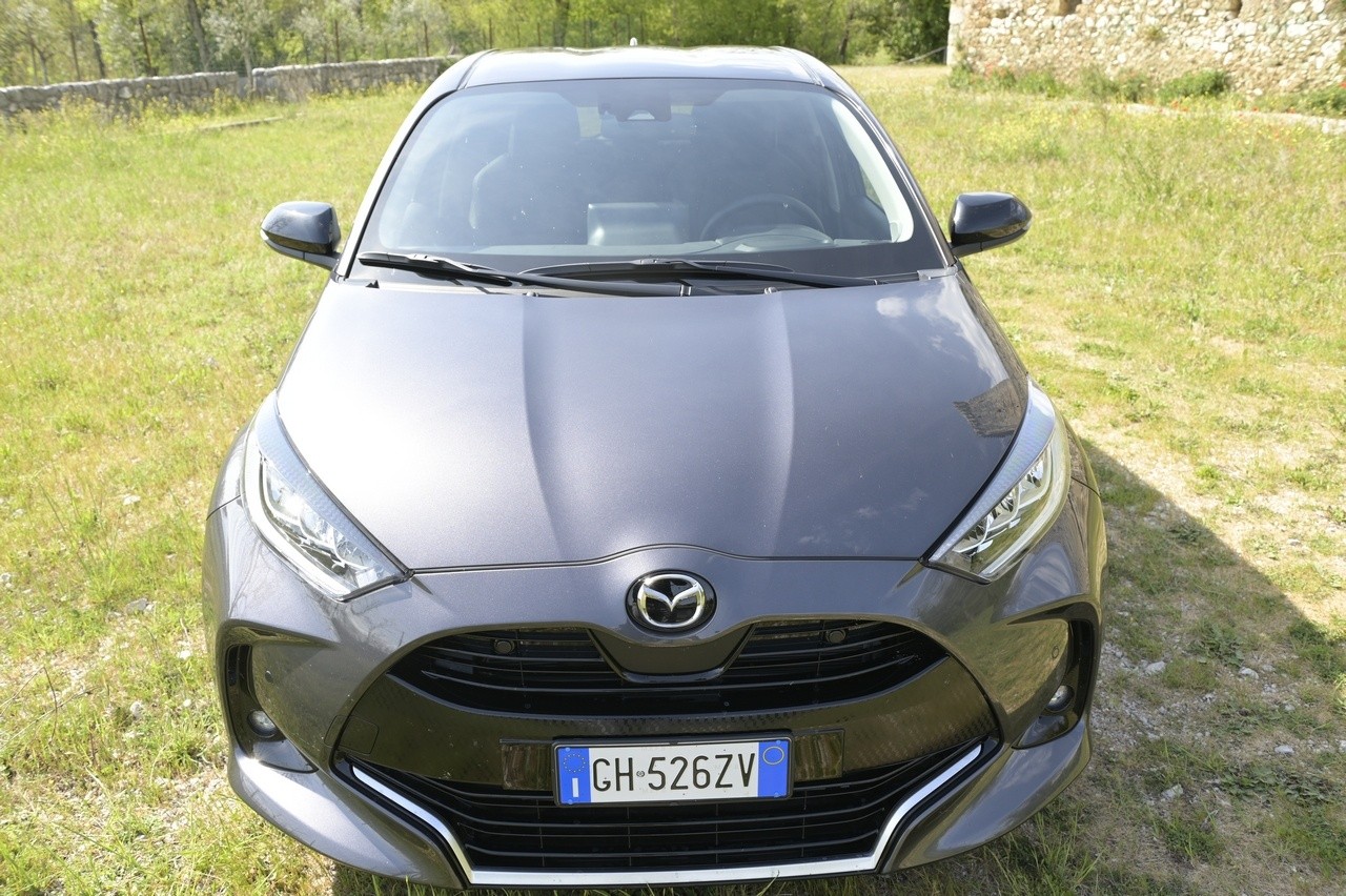 Mazda 2 Hybrid: la prova su strada