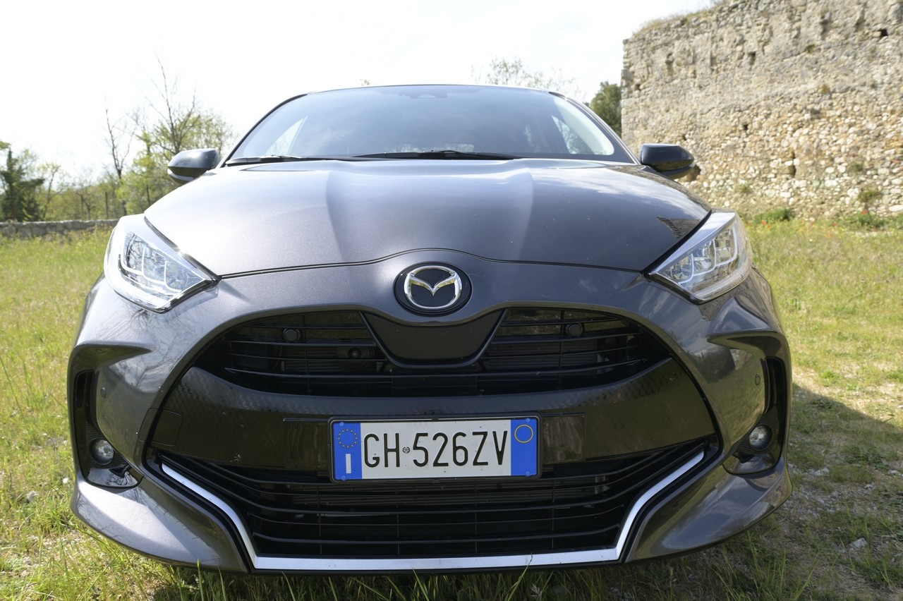 Mazda 2 Hybrid: la prova su strada