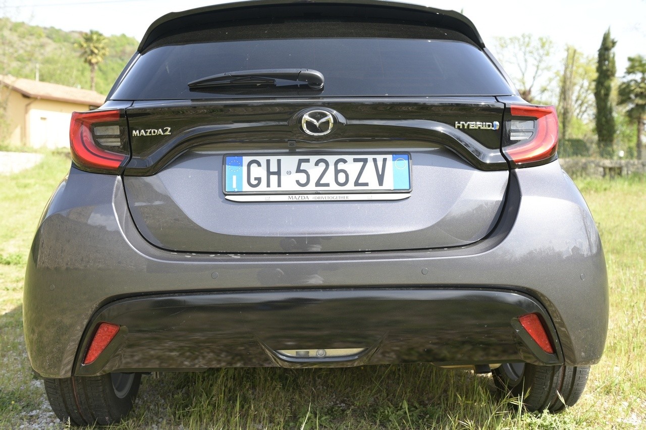 Mazda 2 Hybrid: la prova su strada