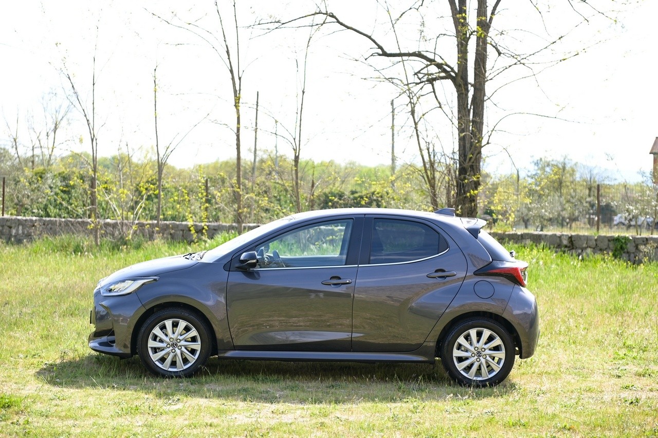 Mazda 2 Hybrid: la prova su strada