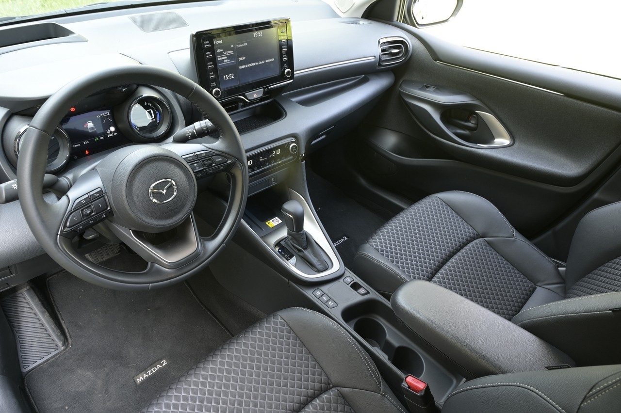 Mazda 2 Hybrid: la prova su strada