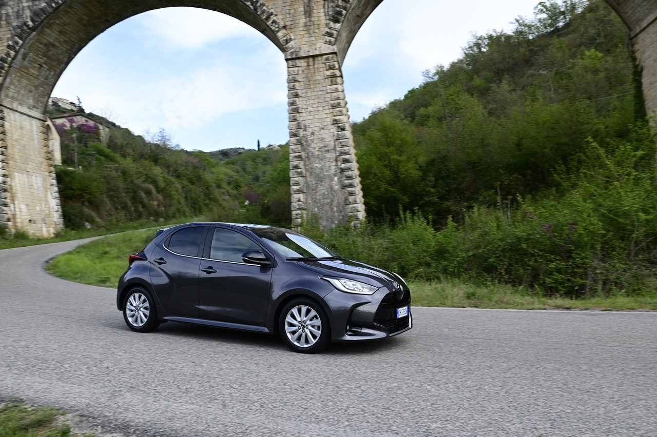 Mazda 2 Hybrid: la prova su strada