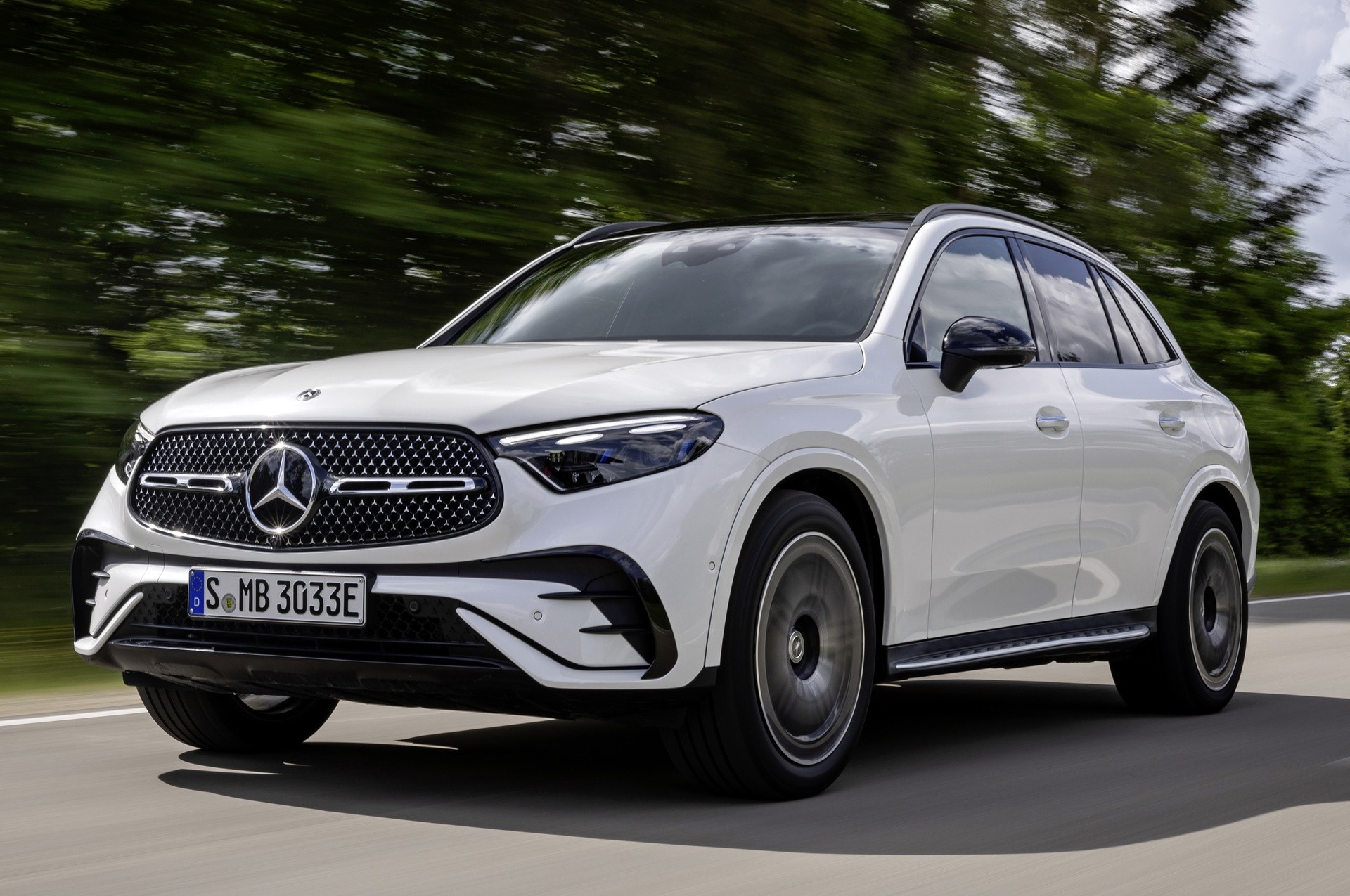 Mercedes-Benz GLC 2022: immagini ufficiali