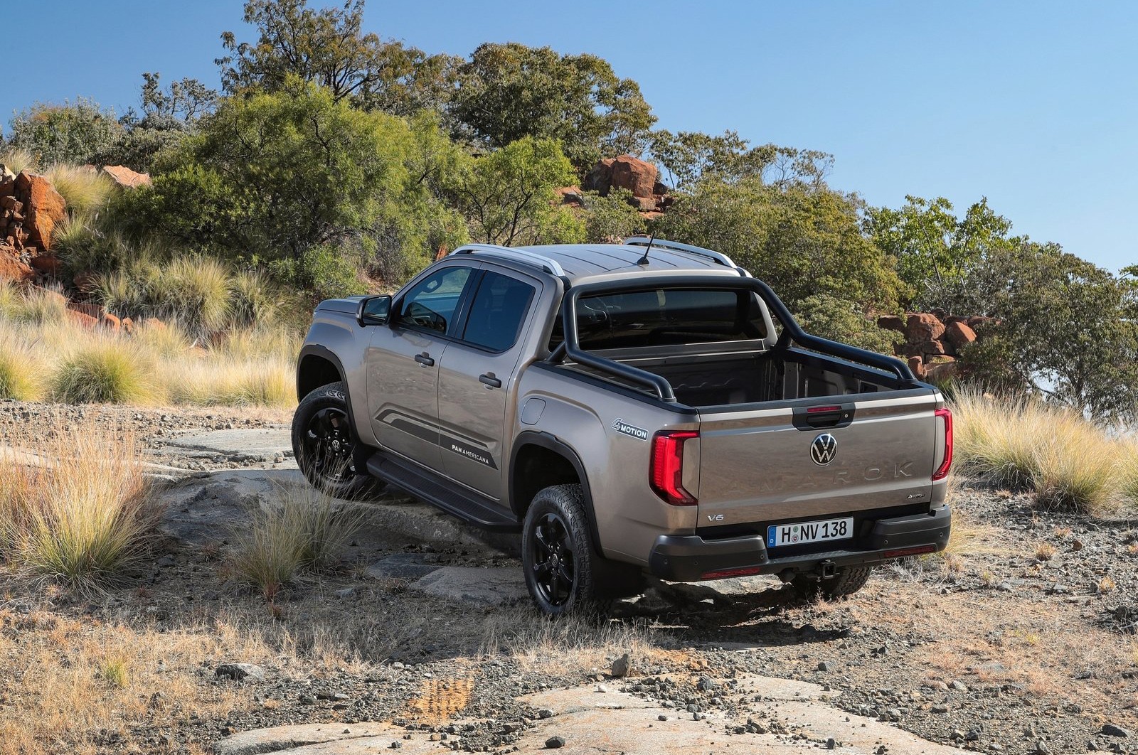 Volkswagen Amarok 2023: le foto