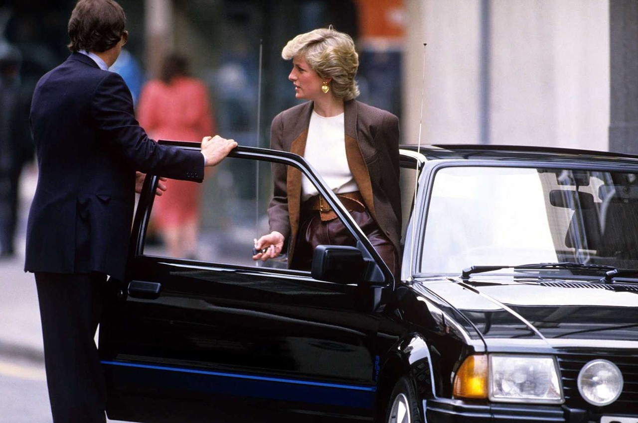 La Ford Escort di Lady Diana: le foto