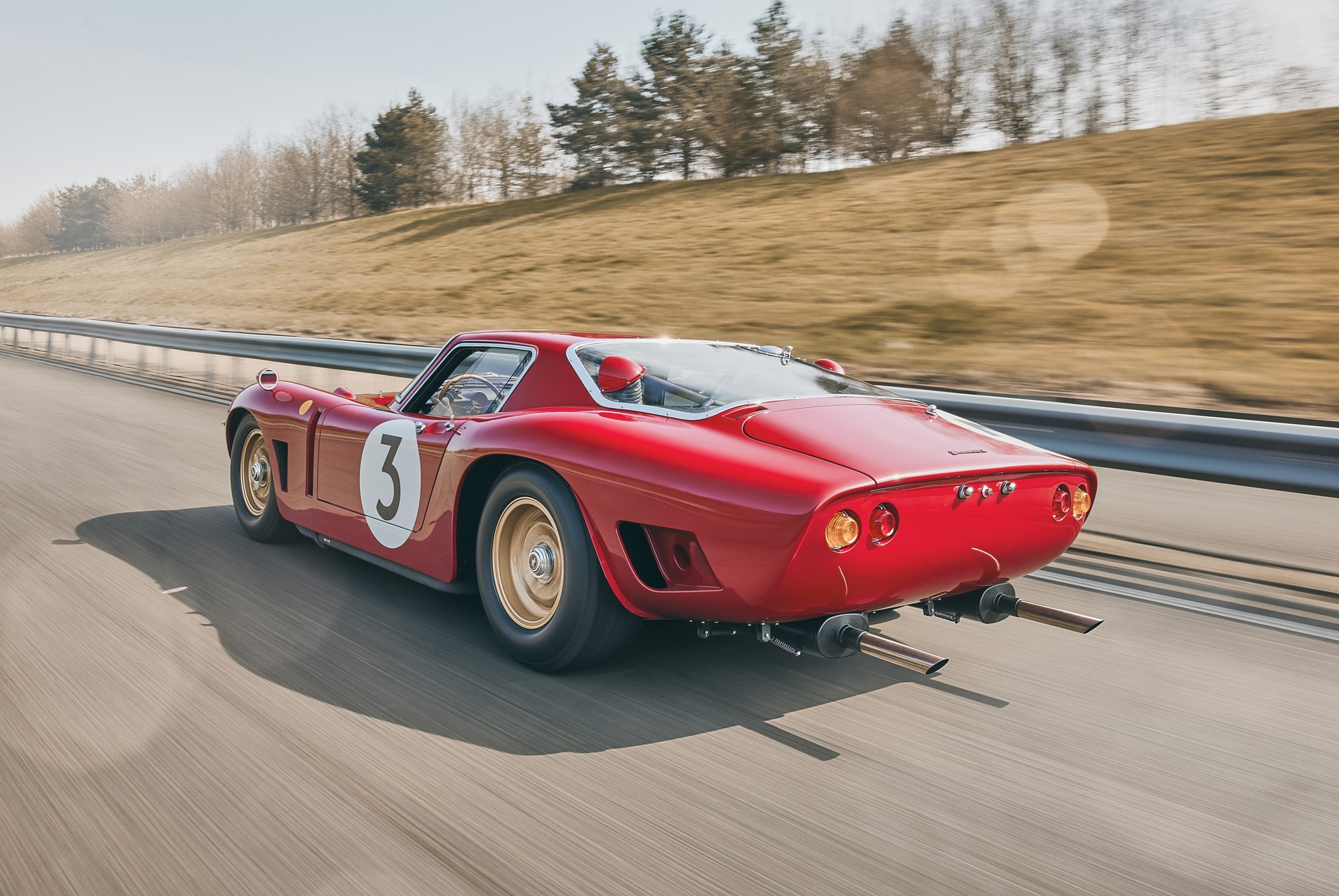 Bizzarrini 5300 GT Revival Corsa: le immagini ufficiali