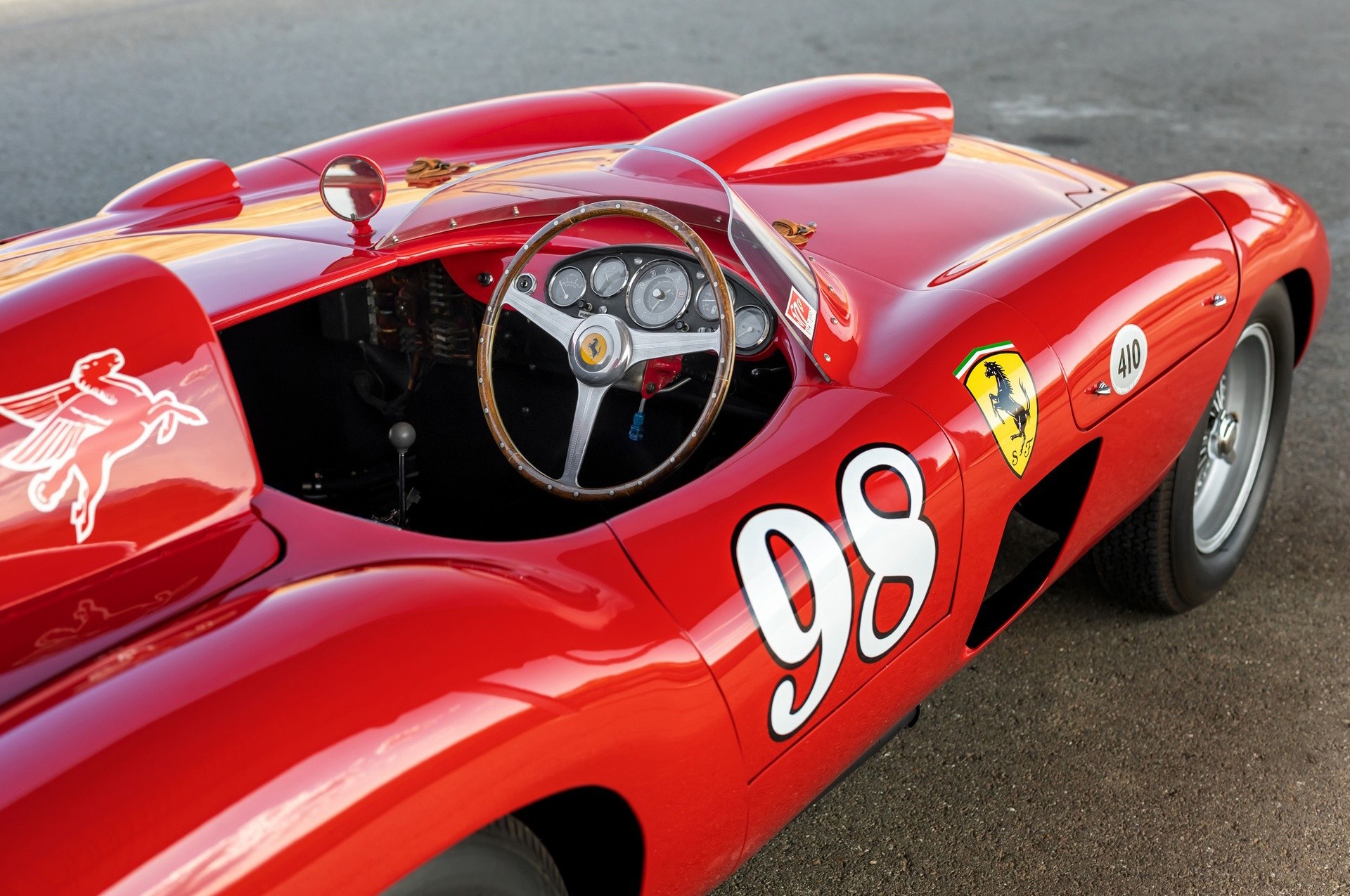 Ferrari 410 Sport Spider: le foto