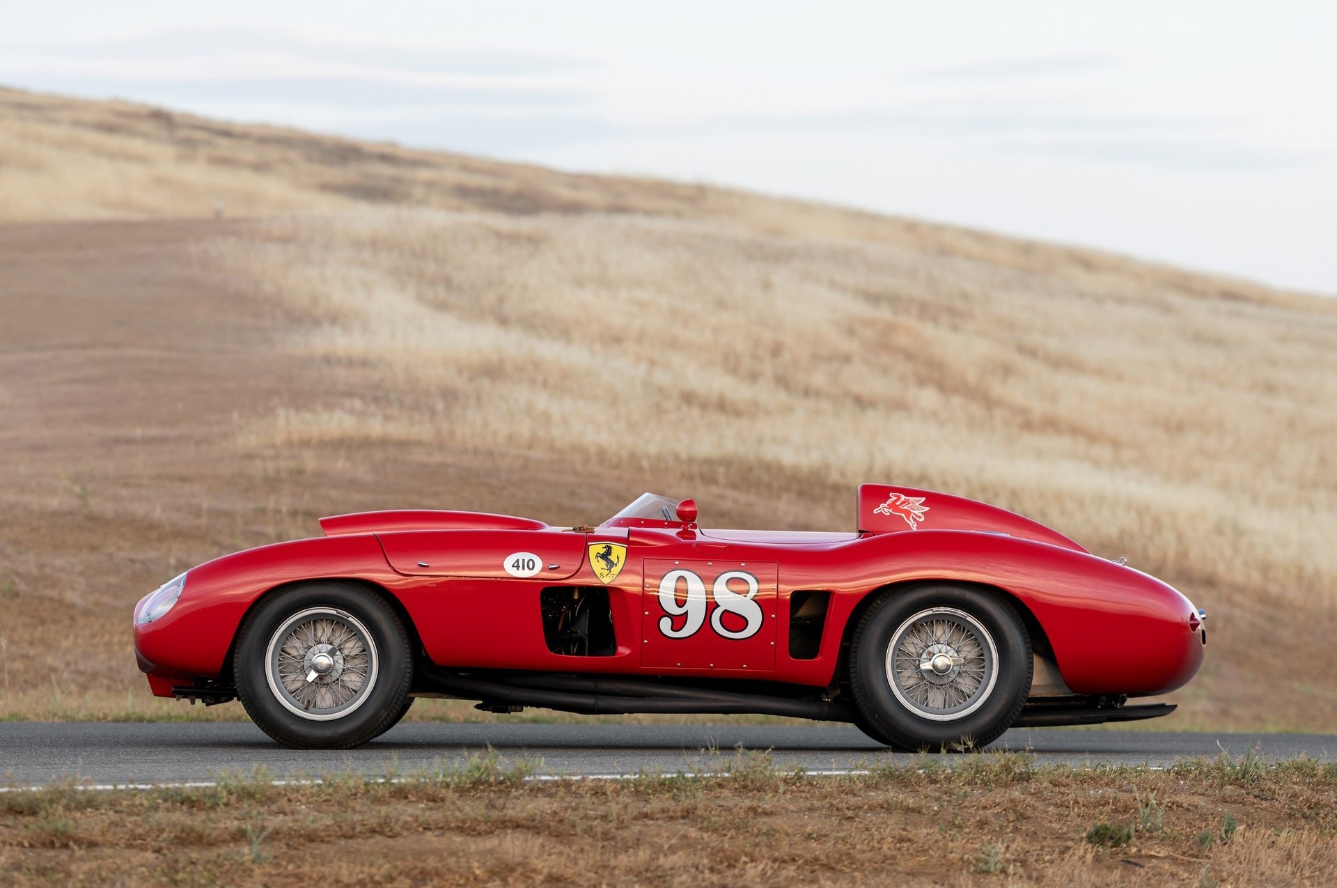 Ferrari 410 Sport Spider: le foto