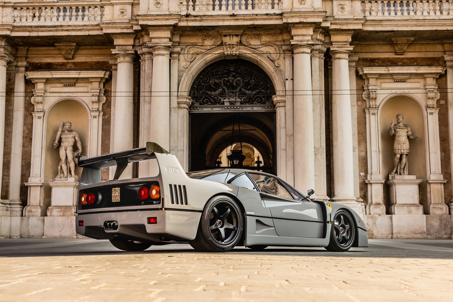 Ferrari F40 