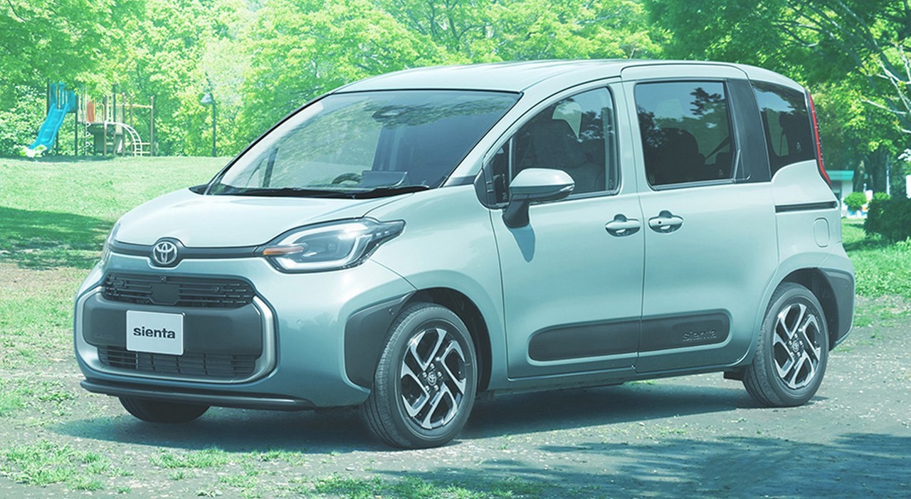 Toyota Sienta