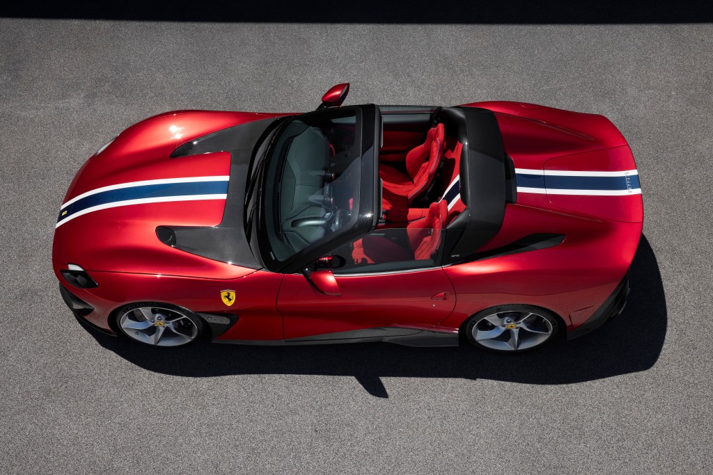 Ferrari SP51: le immagini ufficiali