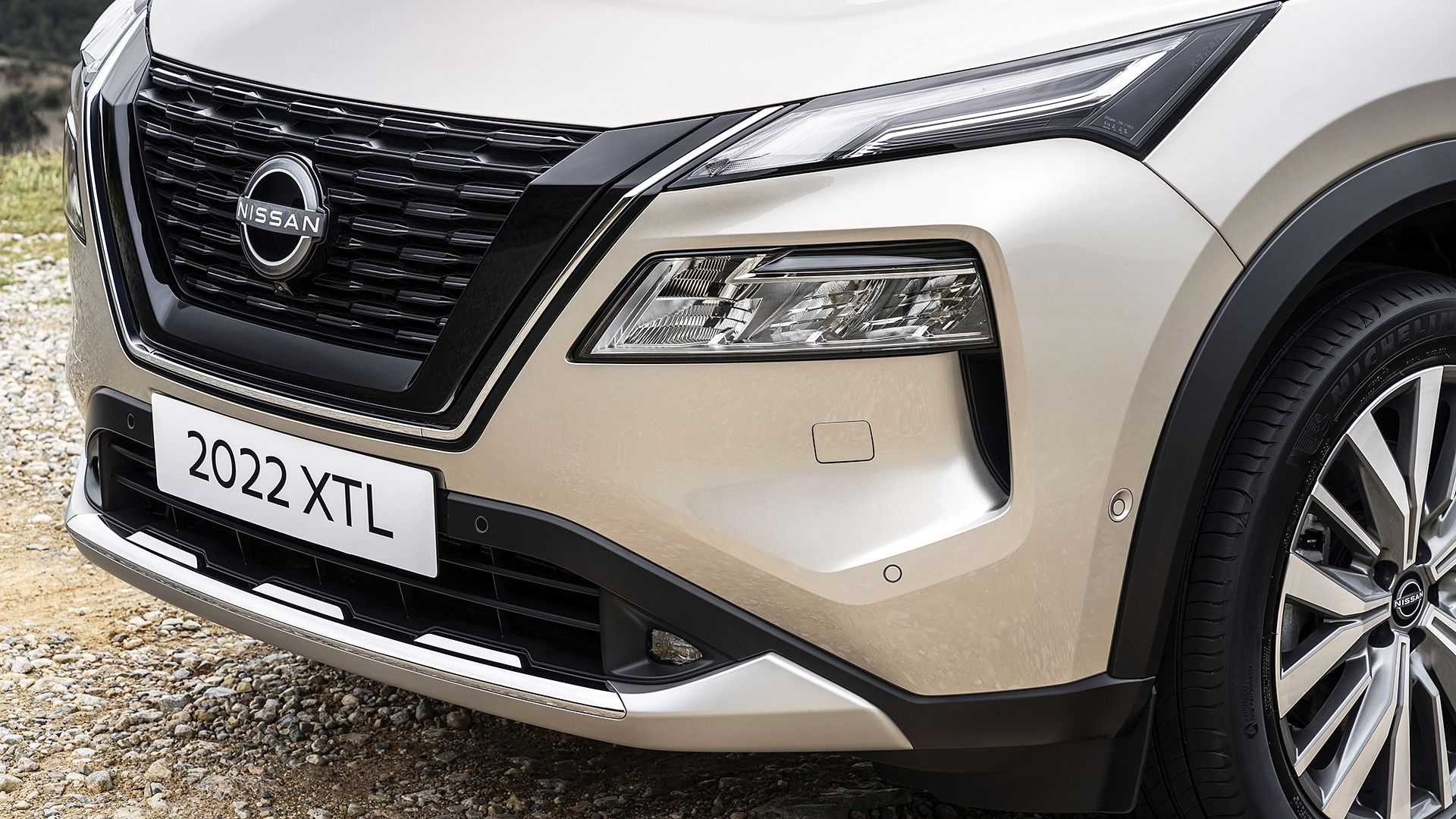 Nuova Nissan X-Trail: le foto ufficiali