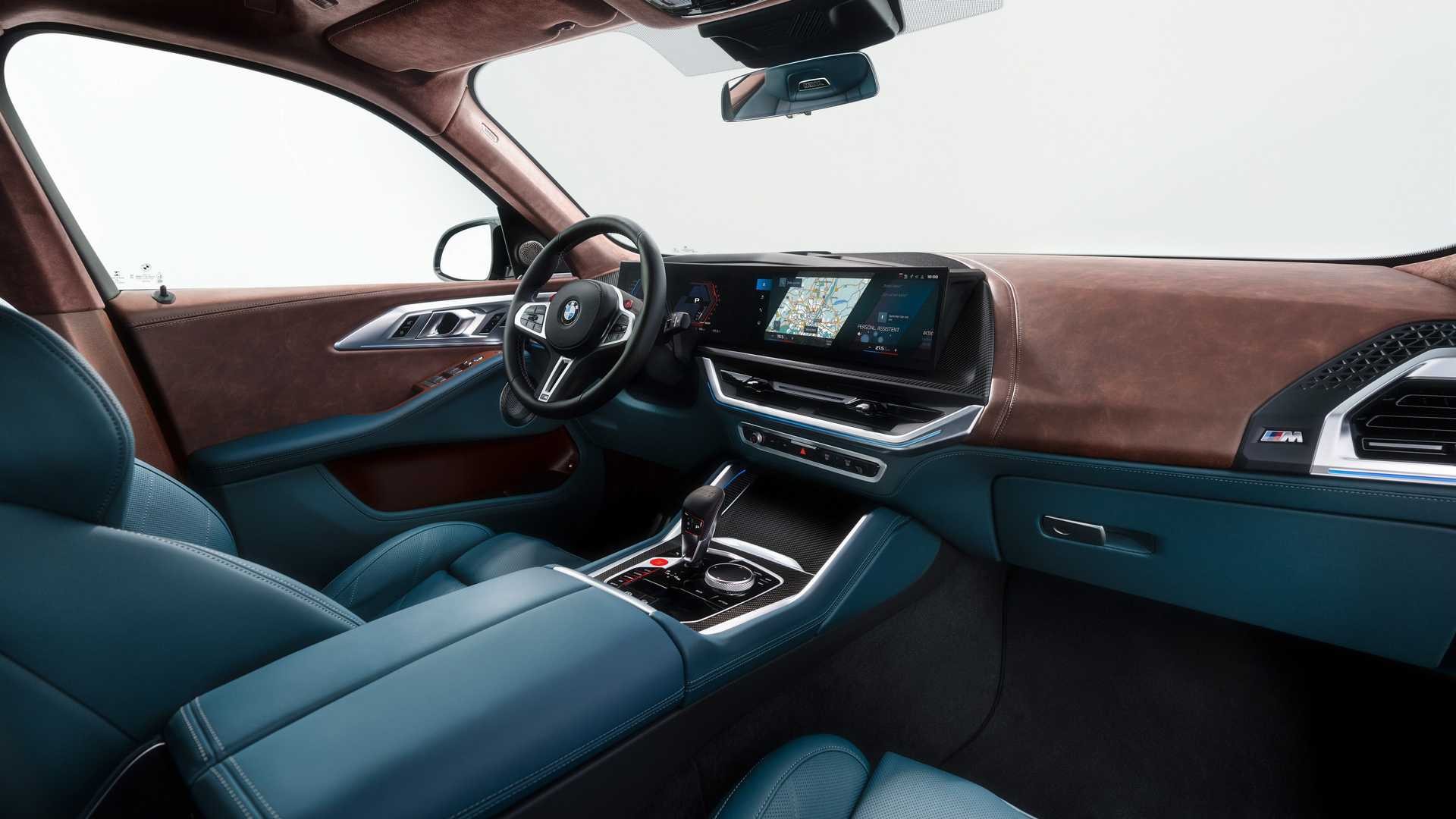 Bmw XM: foto ufficiali inedite