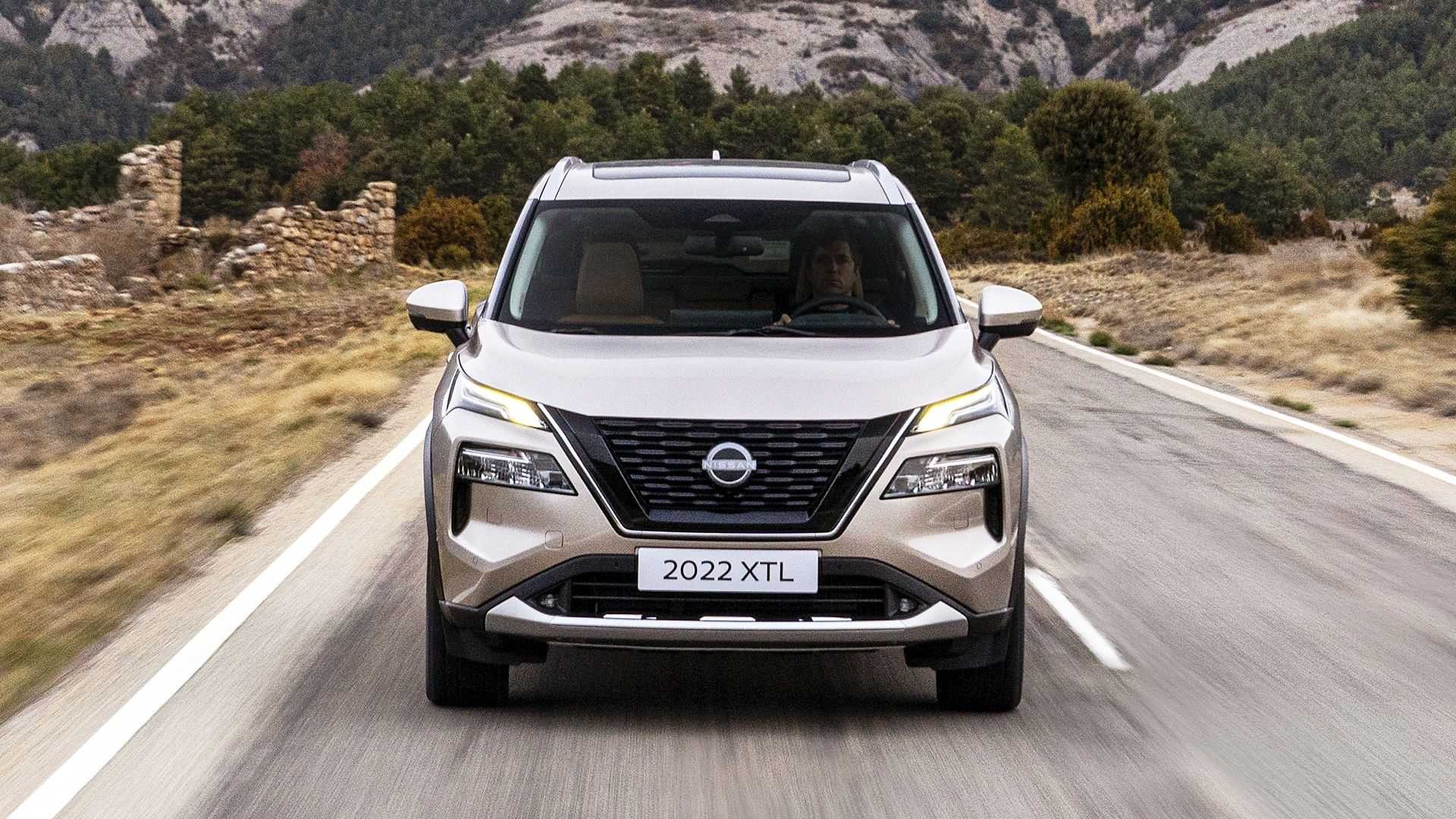 Nuova Nissan X-Trail: le foto ufficiali