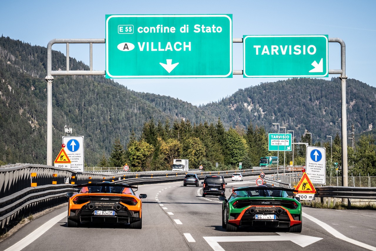 Lamborghini Huràcan STO: le foto del viaggio al Red Bull Ring