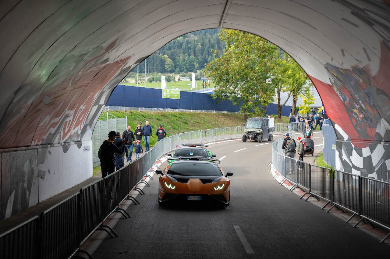 Lamborghini Huràcan STO: le foto del viaggio al Red Bull Ring