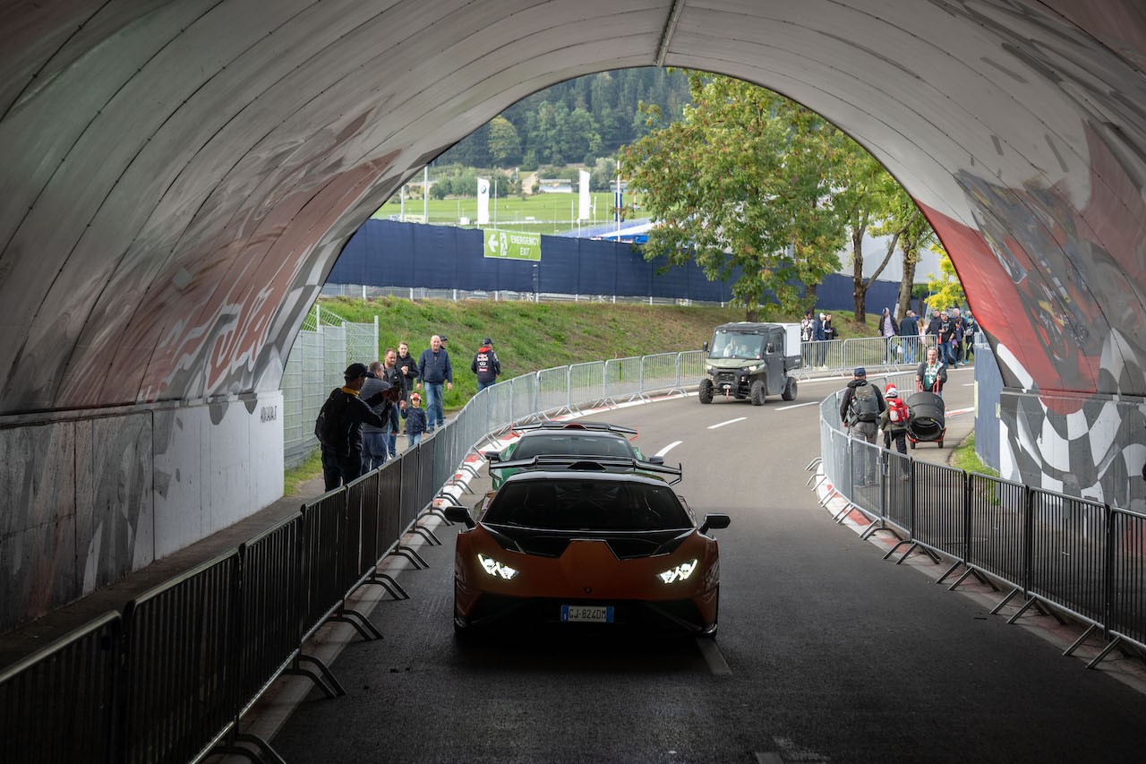 Lamborghini Huràcan STO: le foto del viaggio al Red Bull Ring