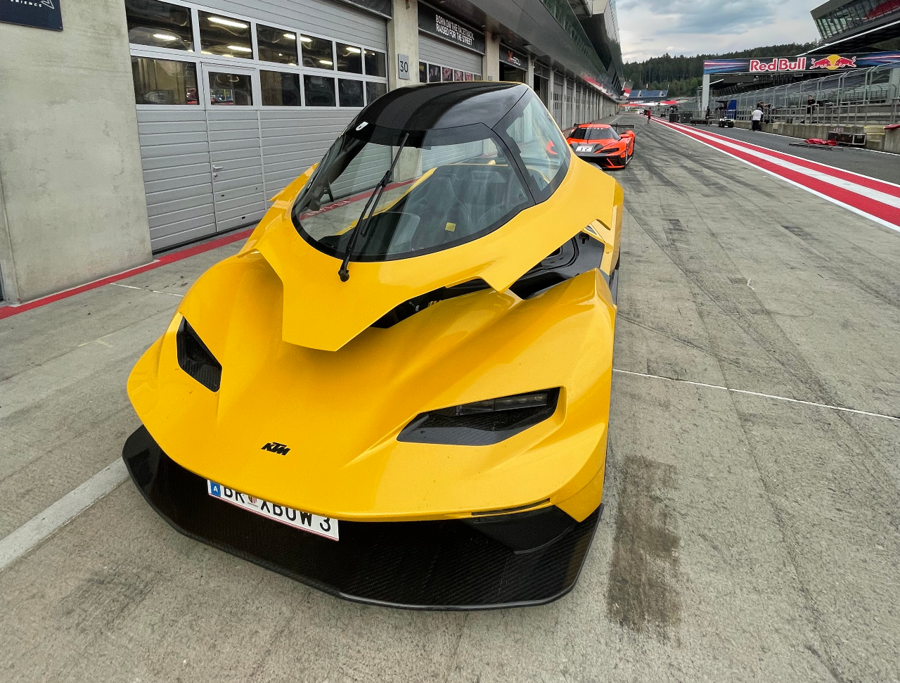 KTM X-BOW GT XR: la prova in pista