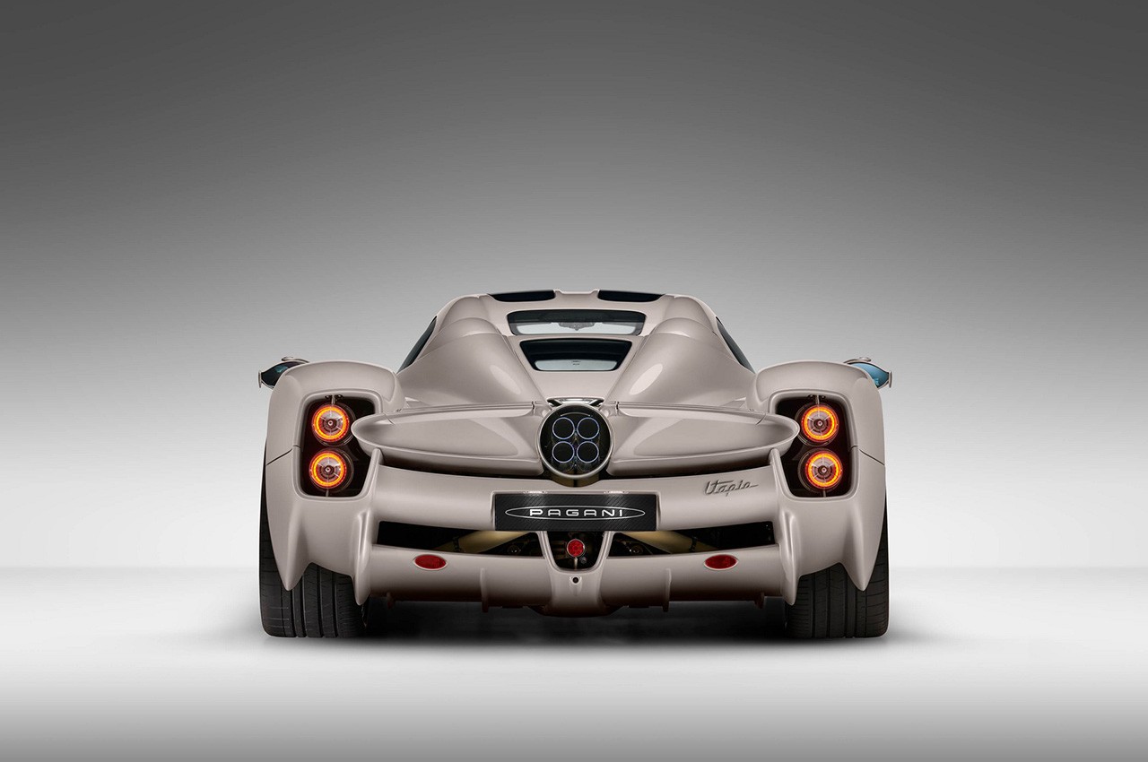 Pagani Utopia: immagini ufficiali