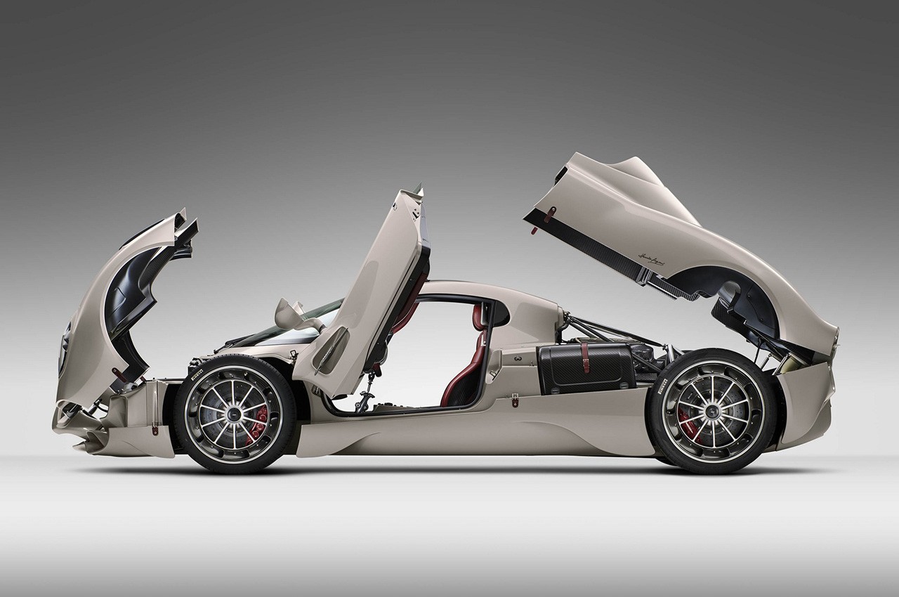 Pagani Utopia: immagini ufficiali