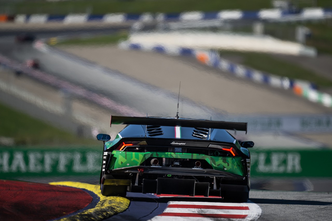 Lamborghini Huràcan STO: le foto del viaggio al Red Bull Ring