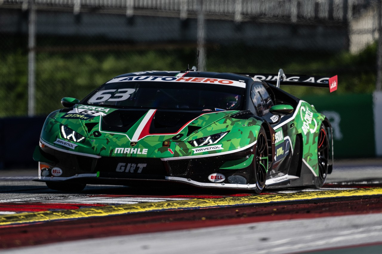 Lamborghini Huràcan STO: le foto del viaggio al Red Bull Ring