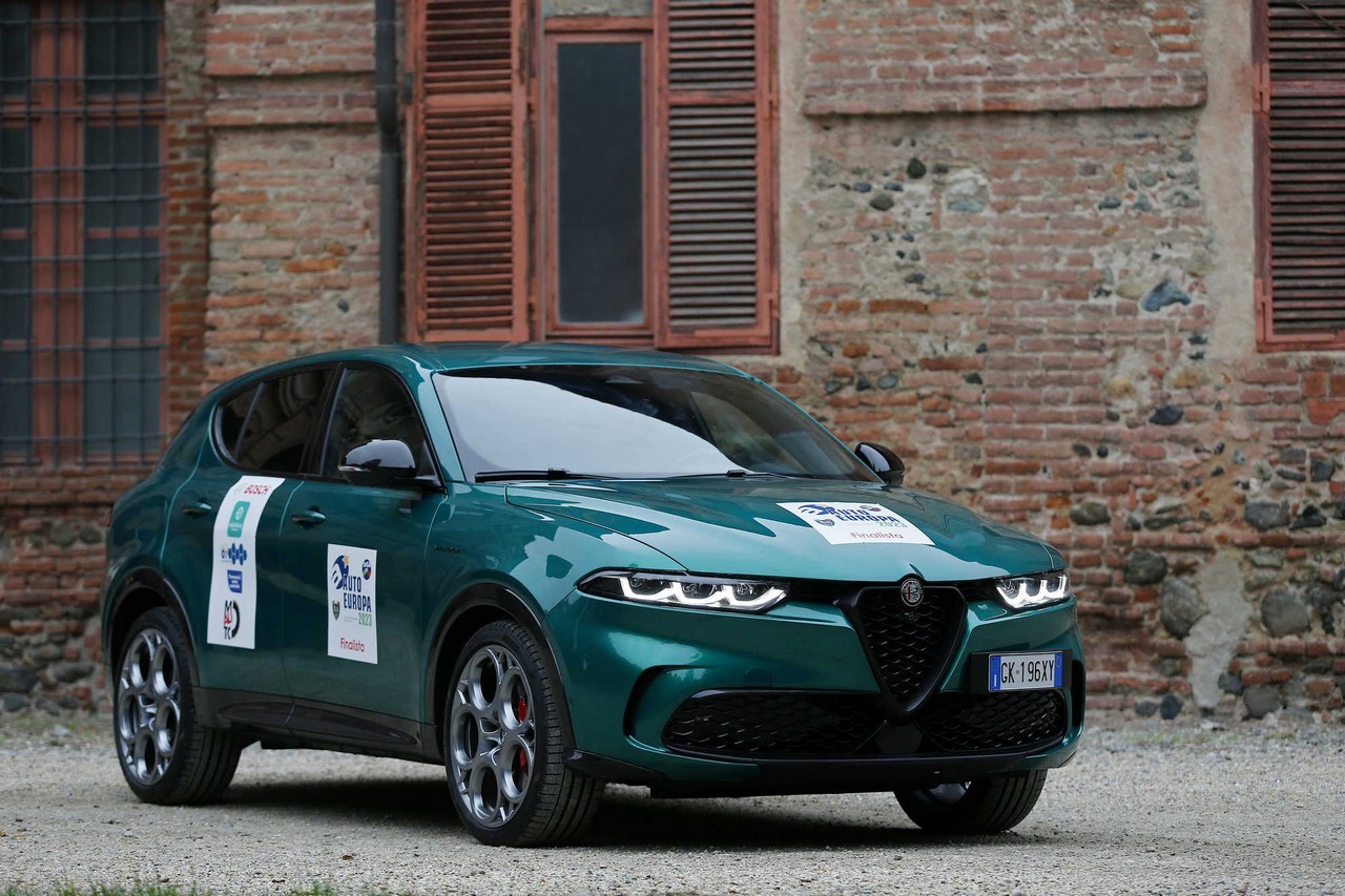 Alfa Romeo Tonale Auto Europa 2023: immagini della premiazione