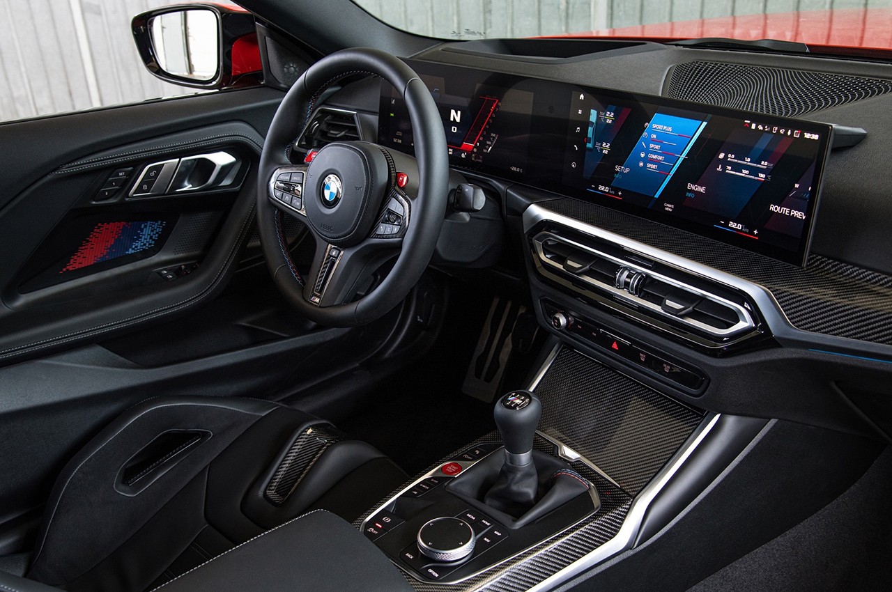 BMW M2 2023: le foto