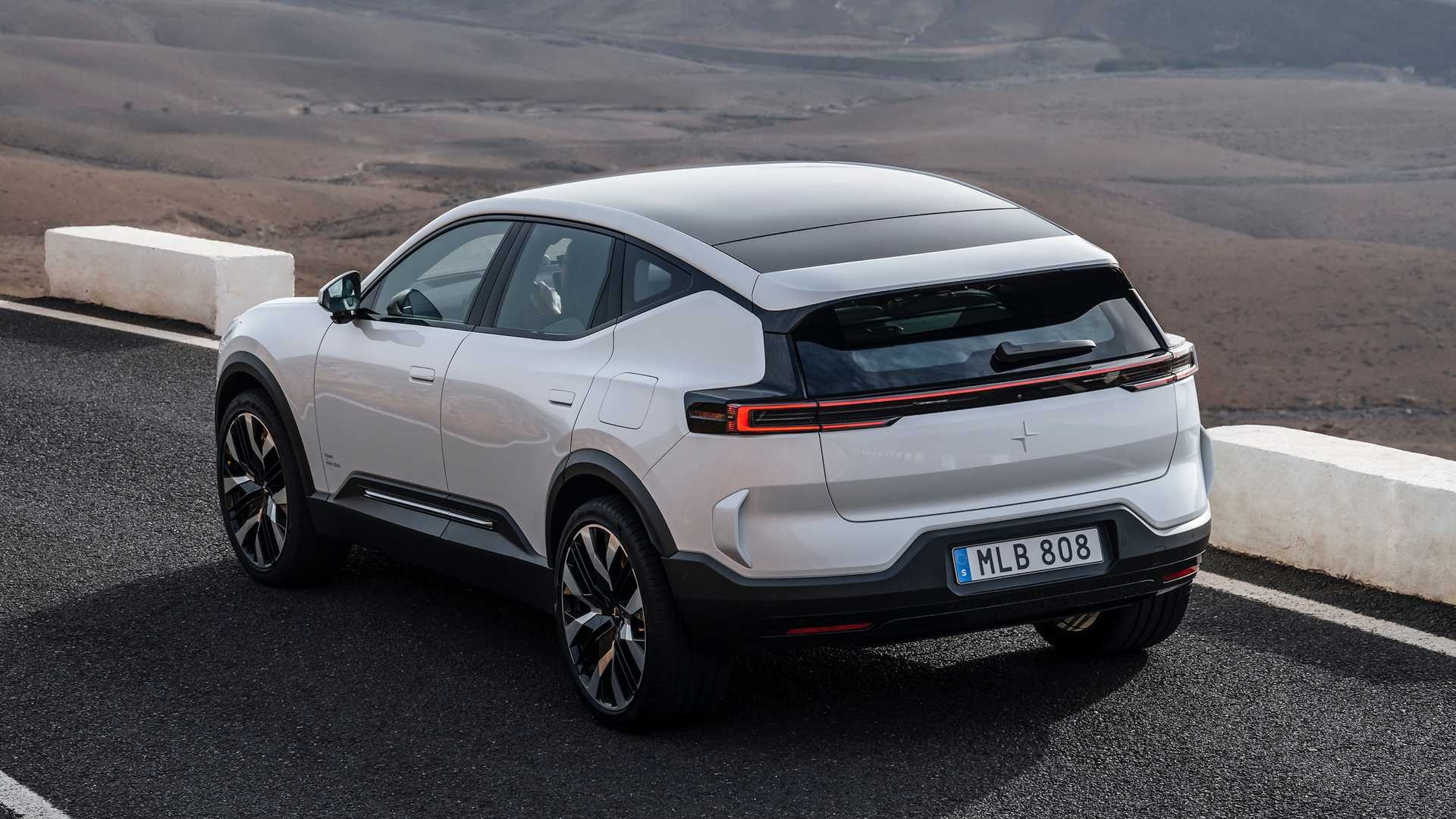 Polestar 3: le immagini ufficiali