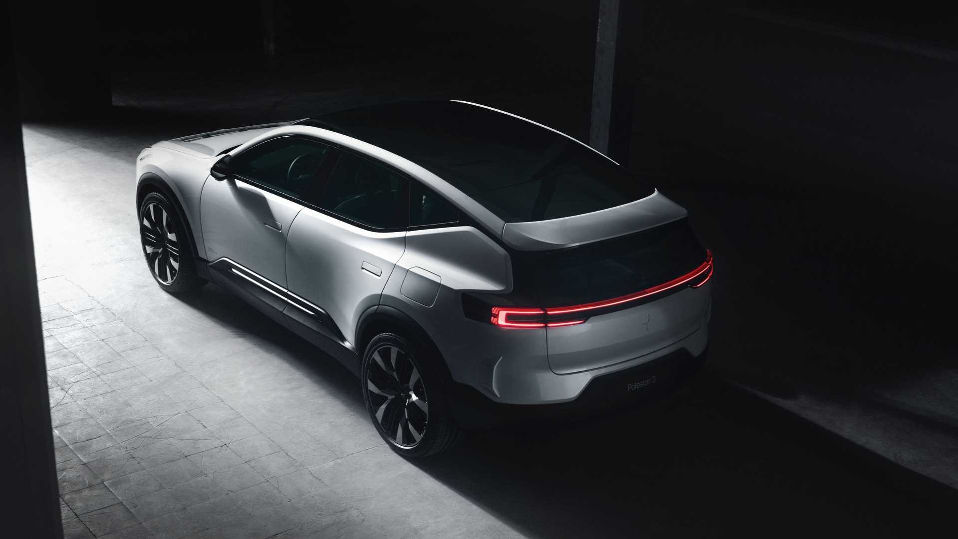 Polestar 3: le immagini ufficiali