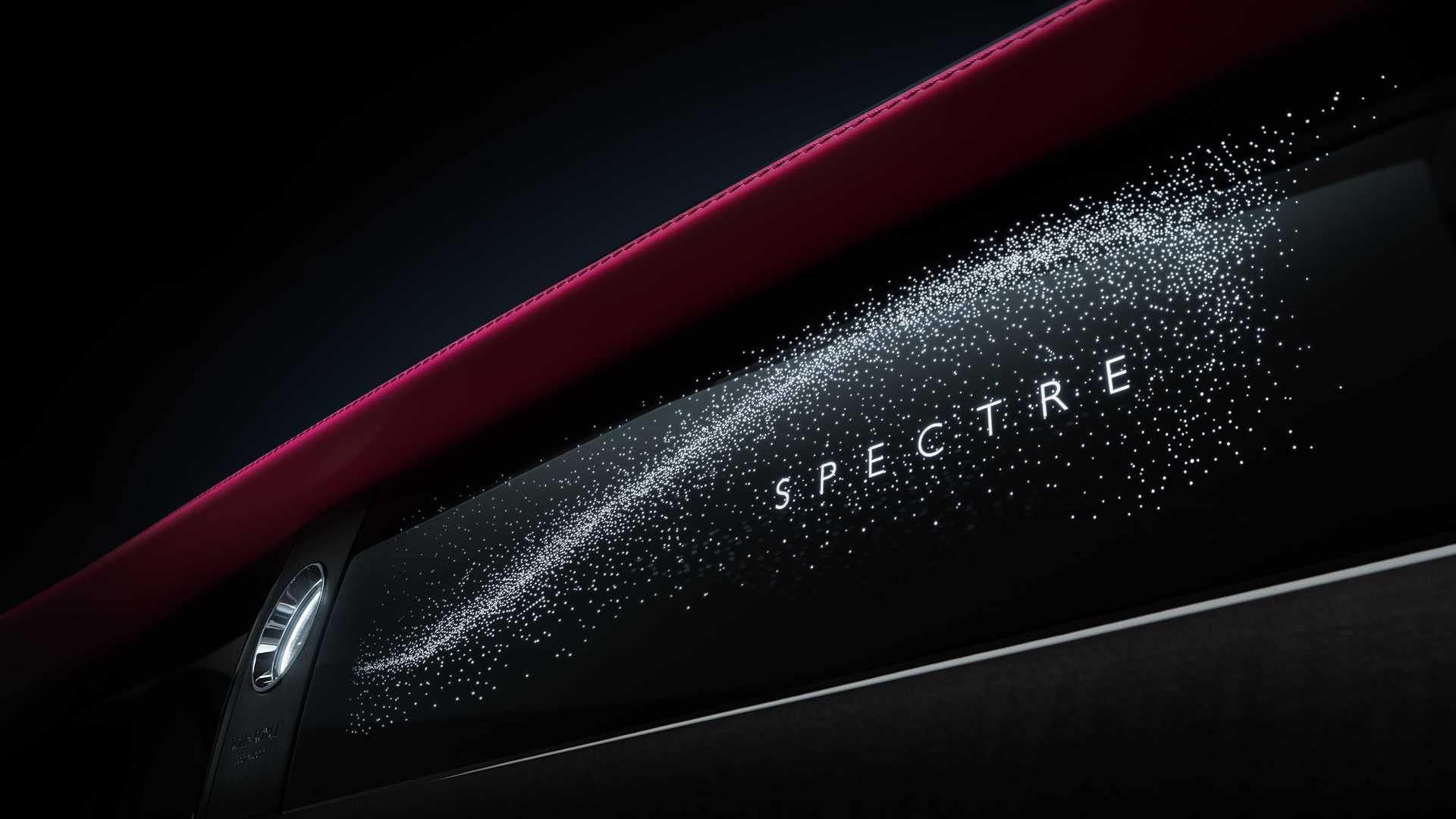 Rolls-Royce Spectre: le immagini ufficiali