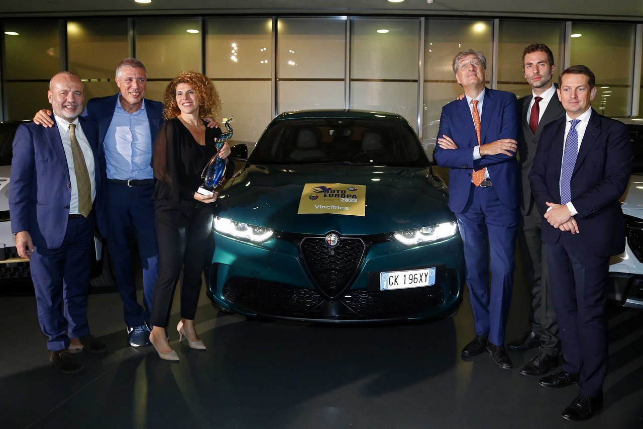 Alfa Romeo Tonale Auto Europa 2023: immagini della premiazione